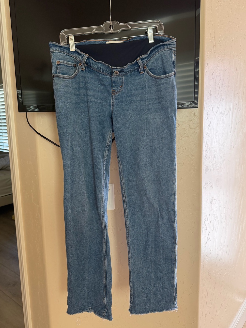 Maternity 90s Straight Jean - Picture 2 of 3